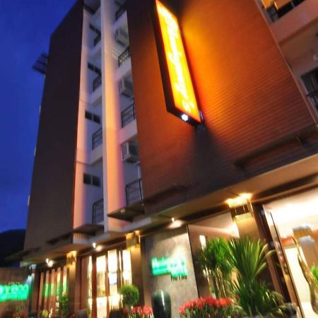 Hemingway'S Hotel Patong 外观 照片